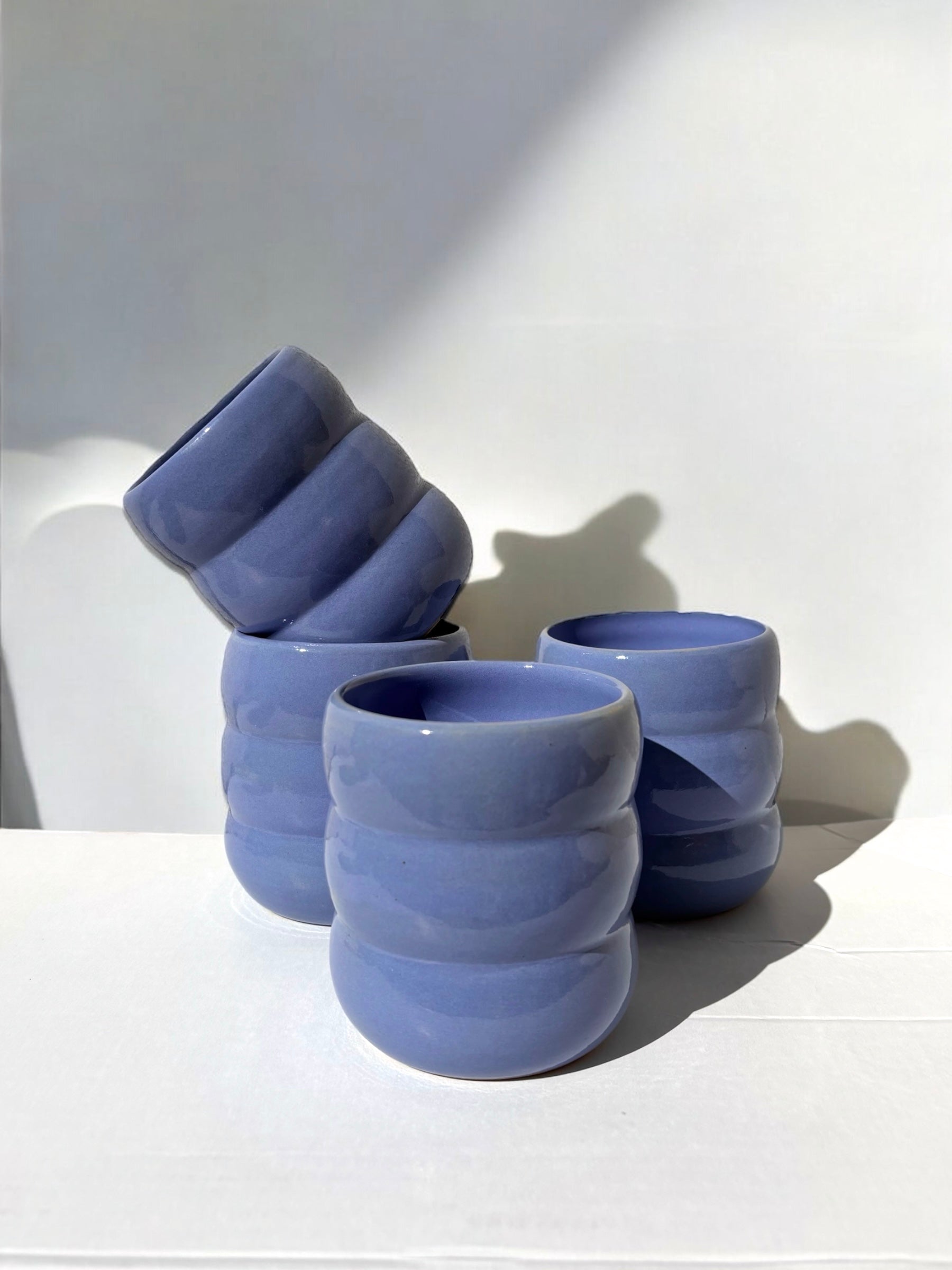 Handgemachte Keramiktasse - Bubble Cup Blue