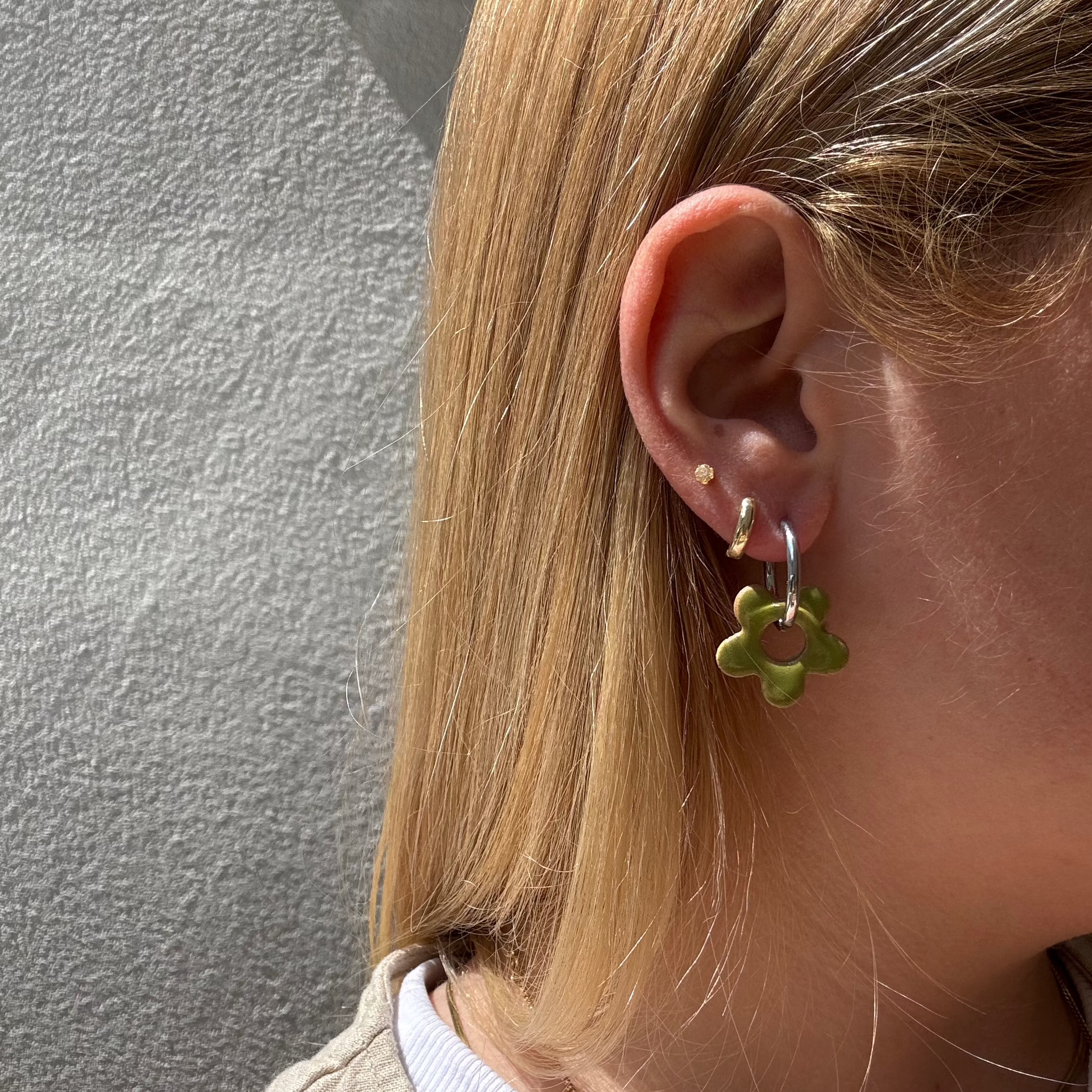 Handgemachte Keramikohrringe - Flowers Lime