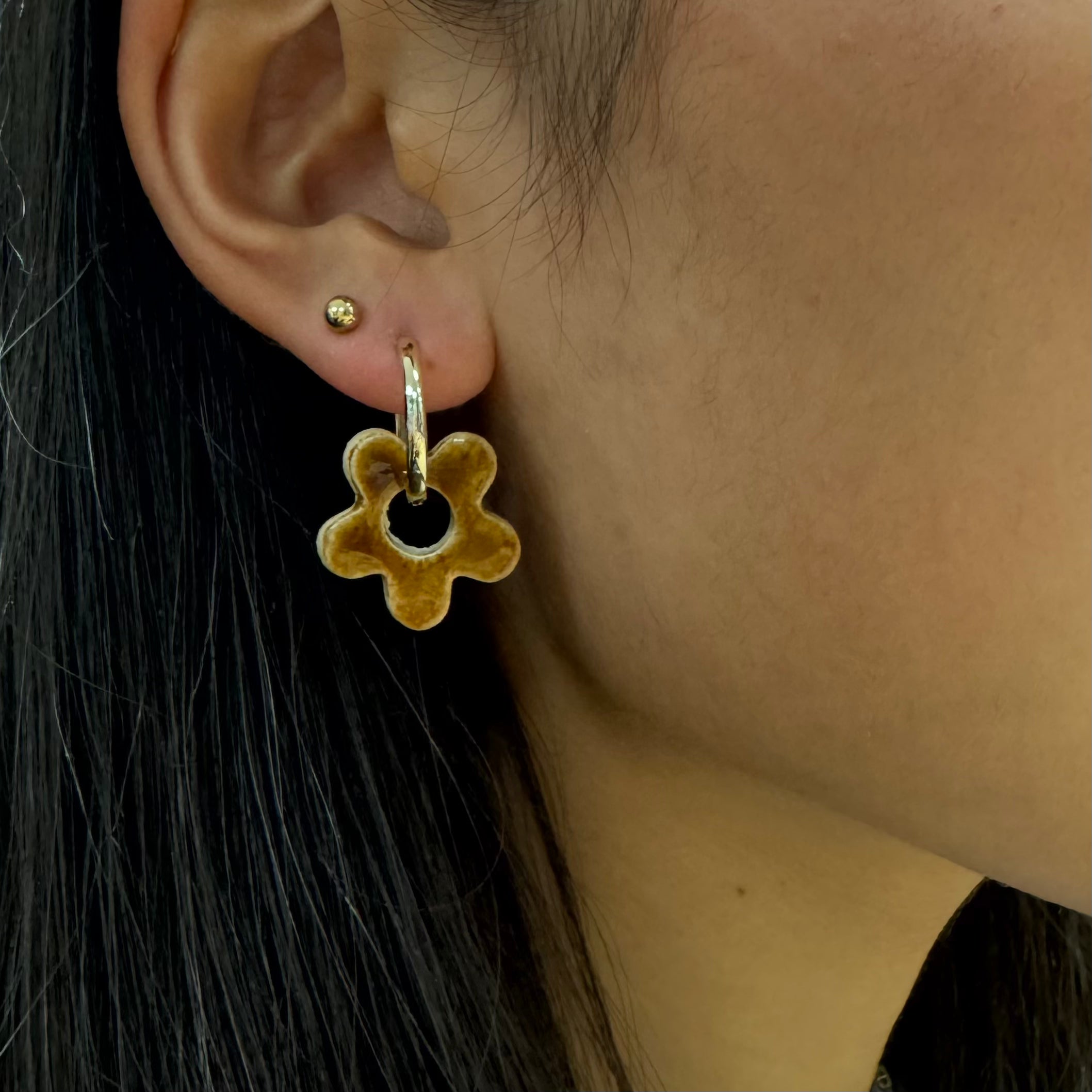 Blumen Ohrringe Cognac