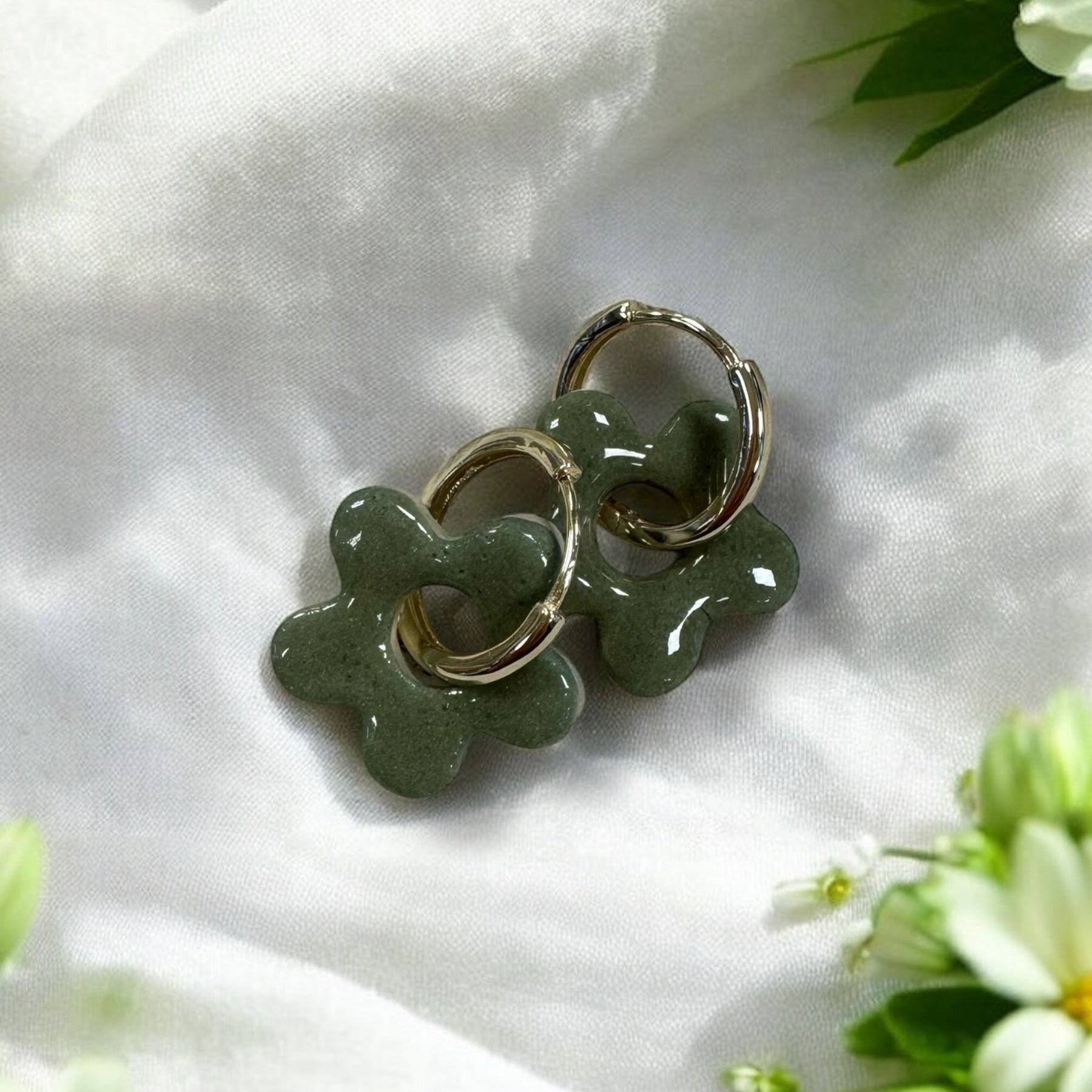 Blumen Ohrringe Avocado