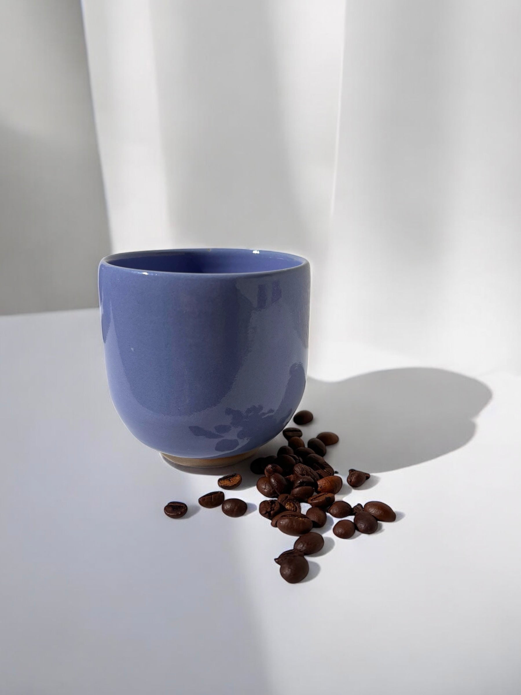 Handgemachte Keramiktasse - Poppy Cup Blue