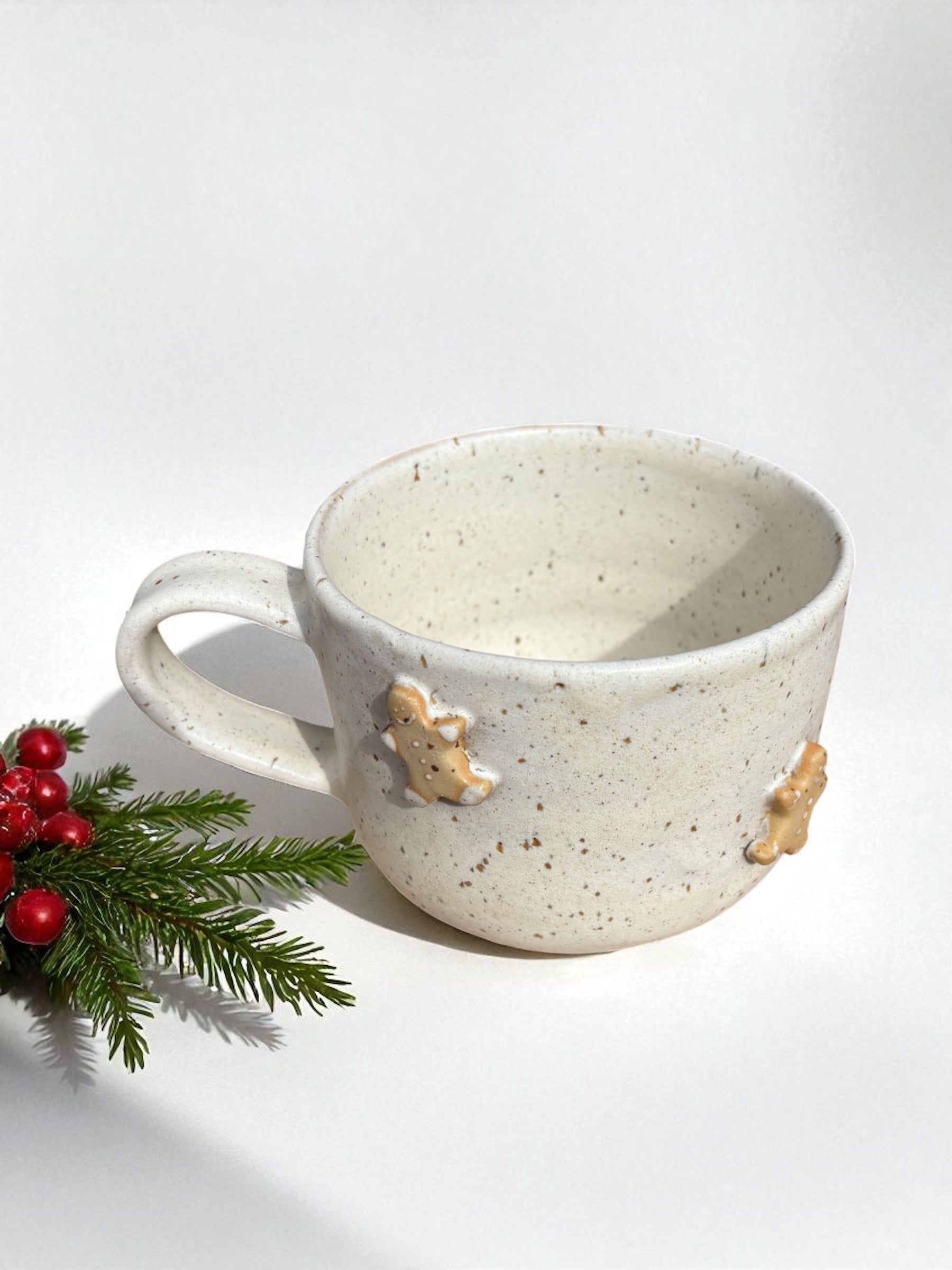 Handgemachte Keramiktasse - Baby Gingerbread Cup Henkel