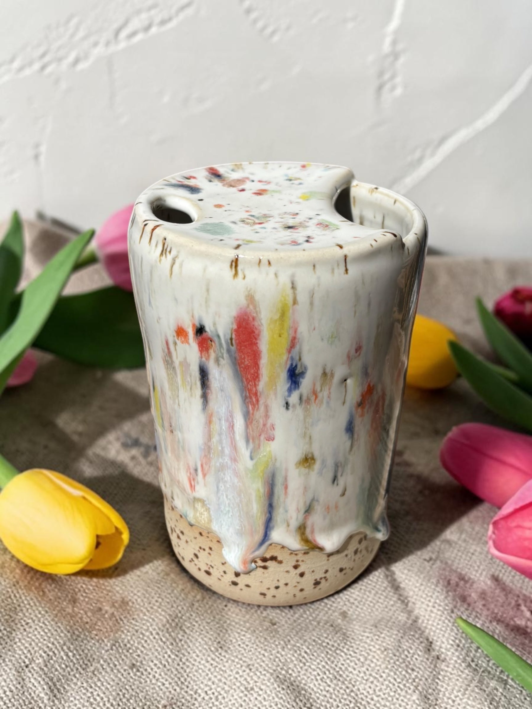 Handgemachte Keramiktasse - To Go Mug Konfetti