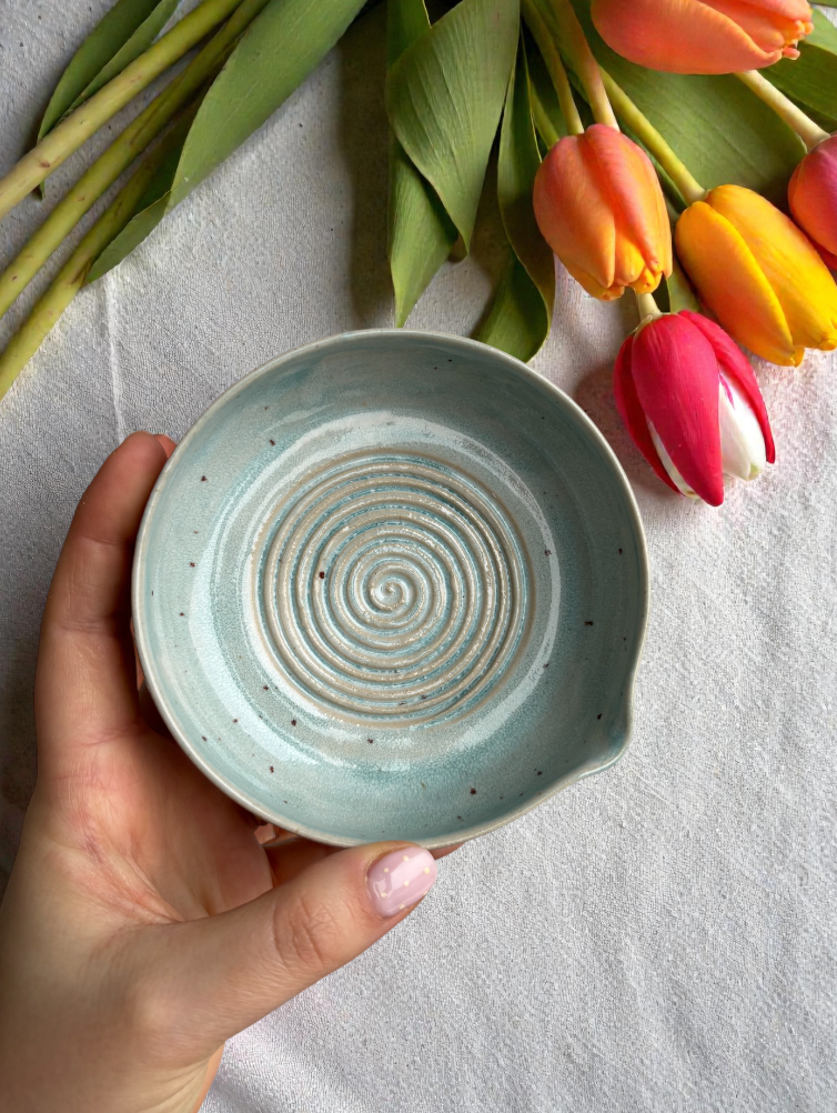 Handgemachte Keramikreibe - Blue