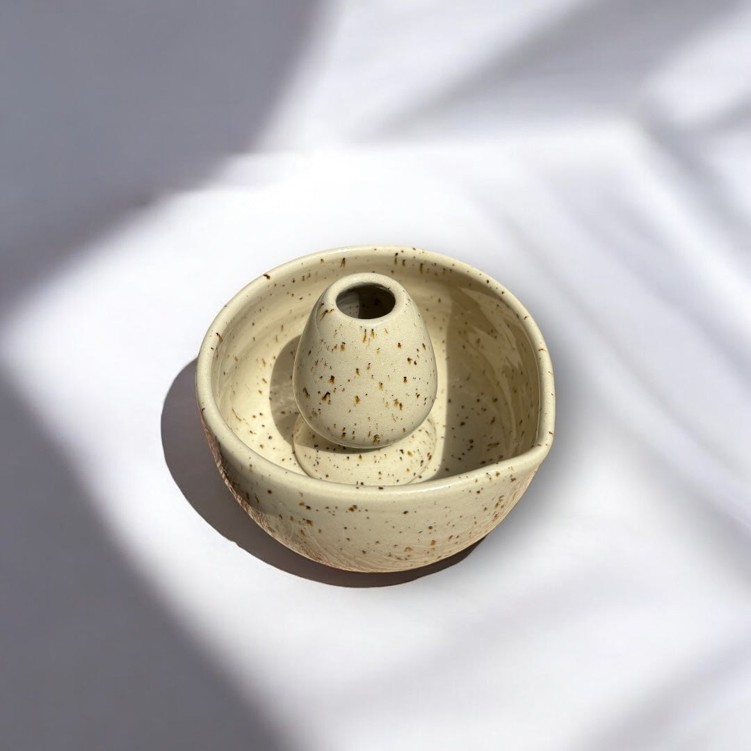 Keramik Matcha Bowl mit Chasenhalter – Dots