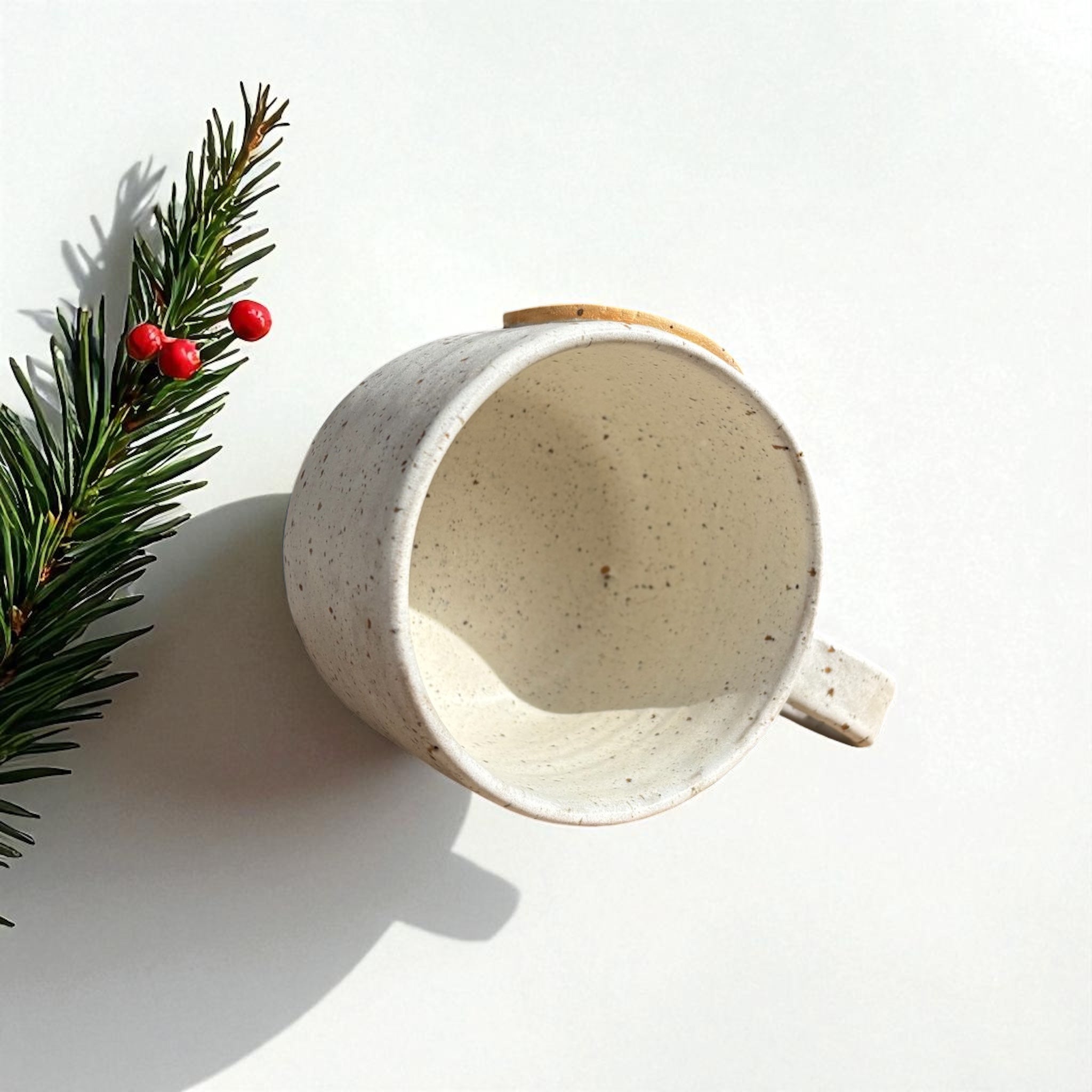 Handgemachte Keramiktasse - Snowflake Cup Henkel