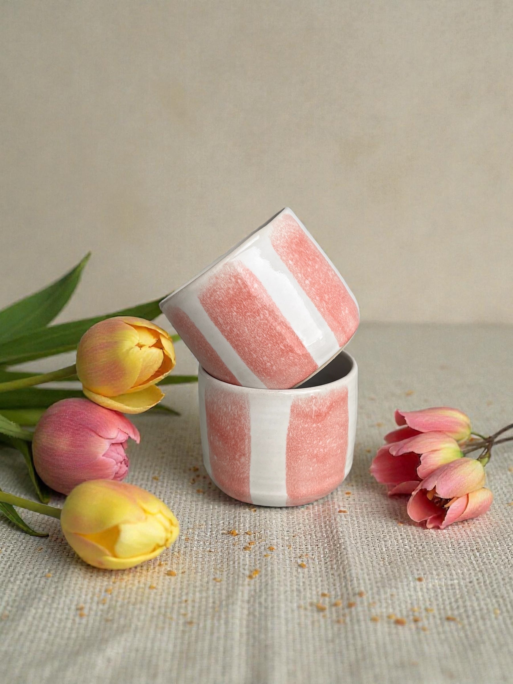 Handgemachte Keramiktasse - Strawberry Milk (big)