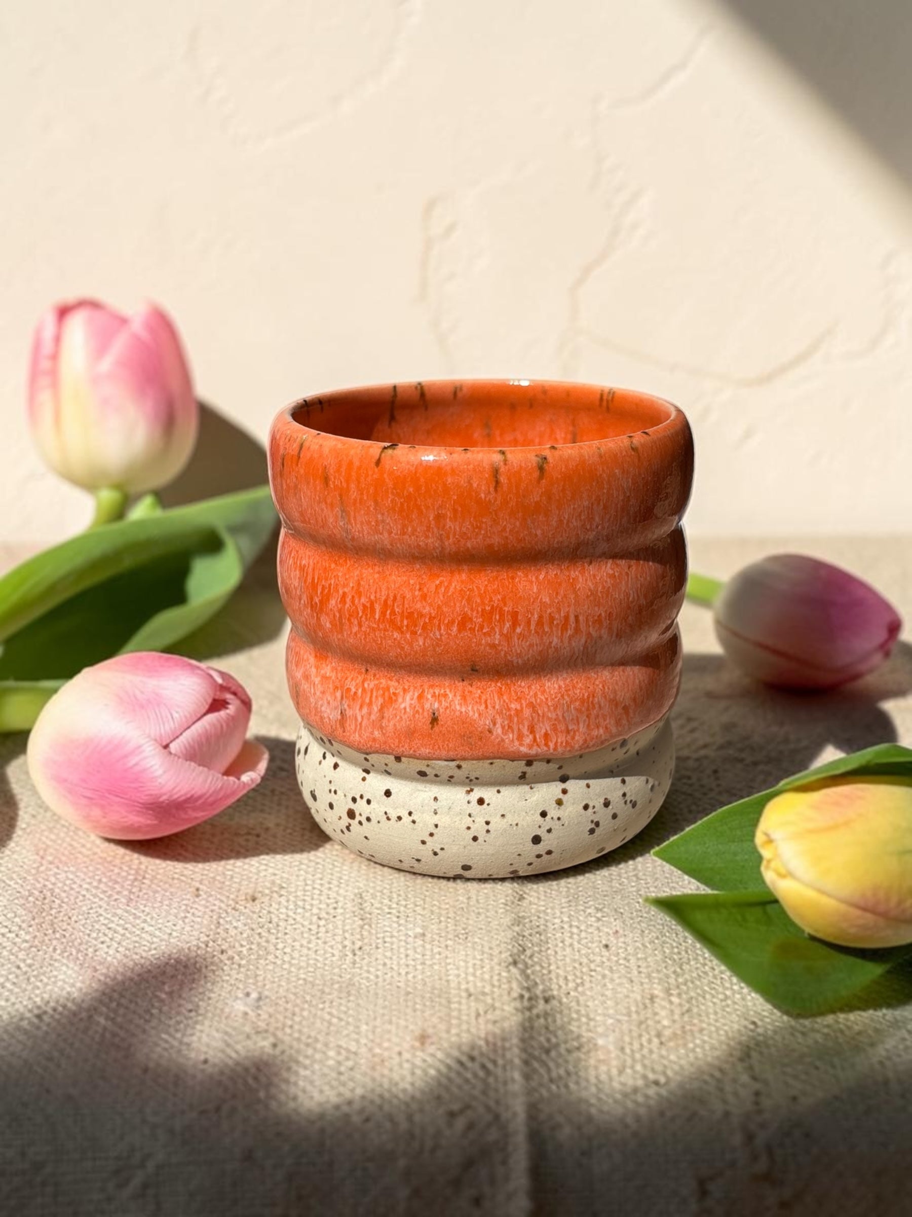 Handgemachte Keramiktasse - Bubble Orange
