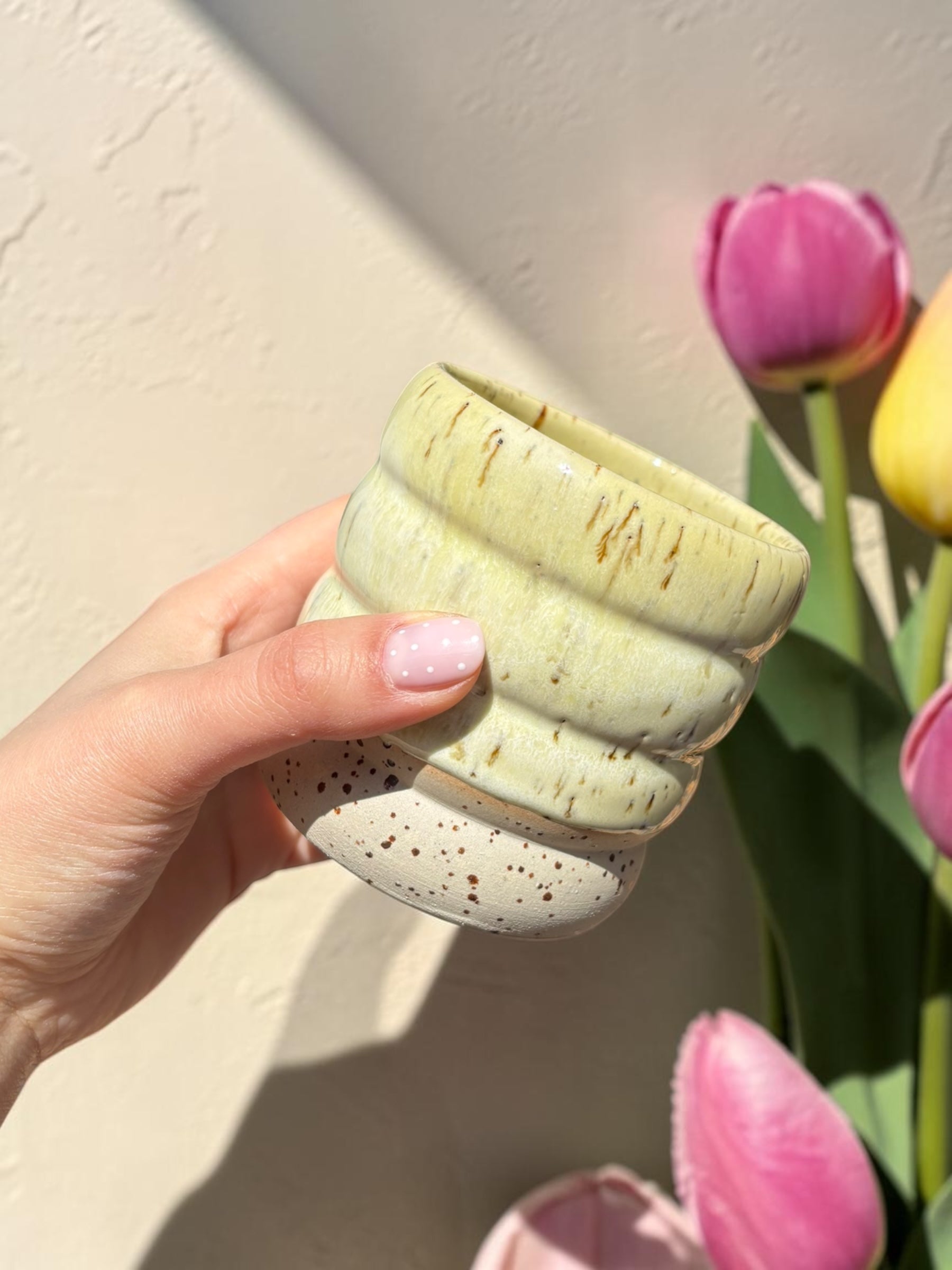 Handgemachte Keramiktasse - Bubble Lemon